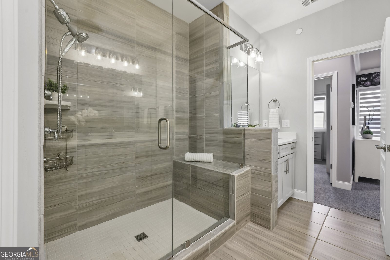 146 Rowan Avenue Alpharetta - 27