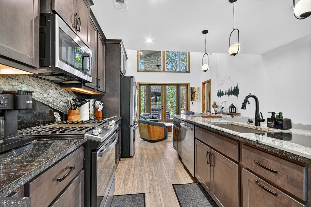 500 Harrison & Ada Road Blue Ridge - 39