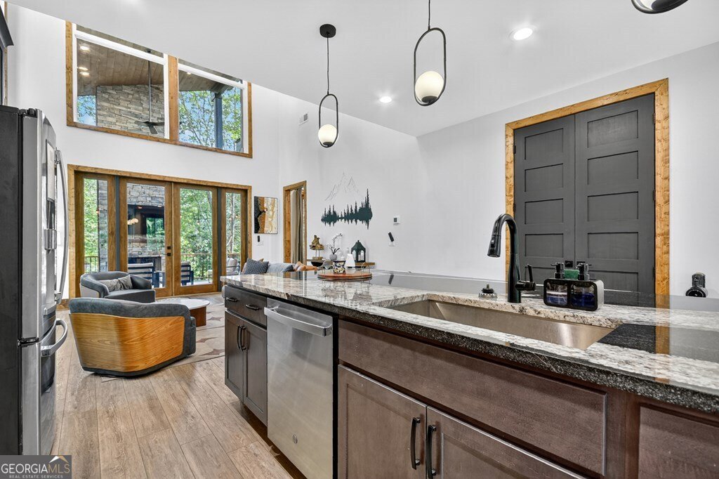 500 Harrison & Ada Road Blue Ridge - 40