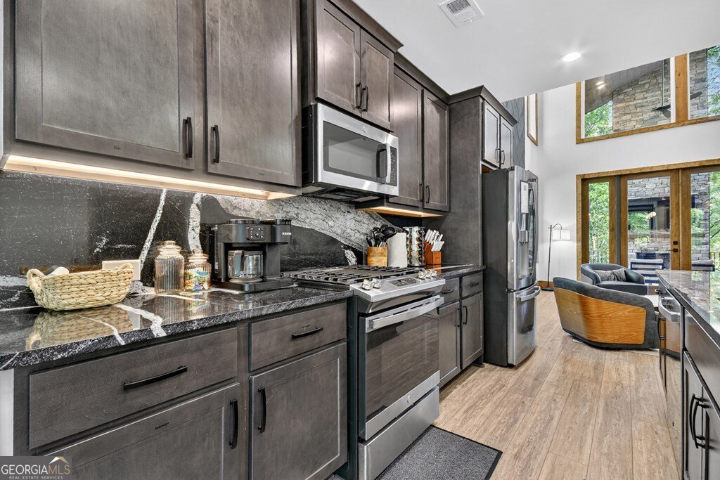 500 Harrison & Ada Road Blue Ridge - 43