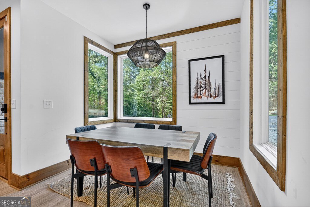 500 Harrison & Ada Road Blue Ridge - 44