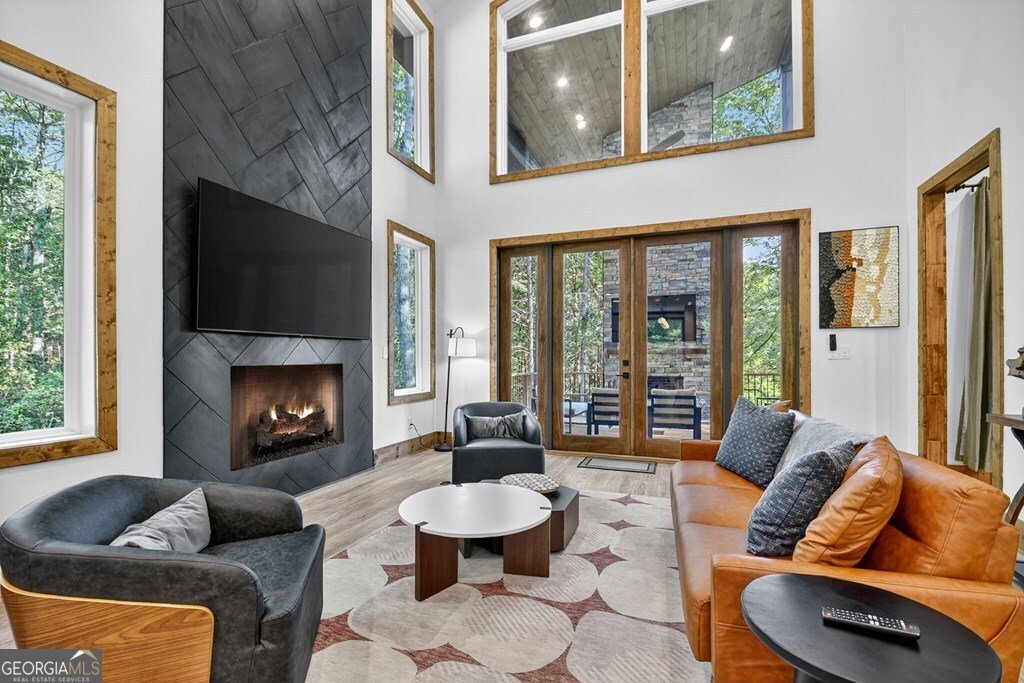 500 Harrison & Ada Road Blue Ridge - 54
