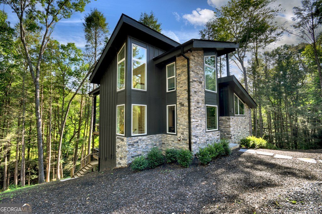 500 Harrison & Ada Road Blue Ridge - 60