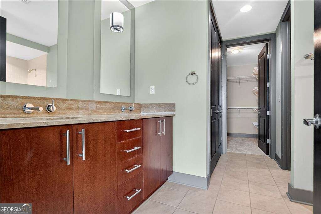 4561 Olde Perimeter Way Atlanta - 13