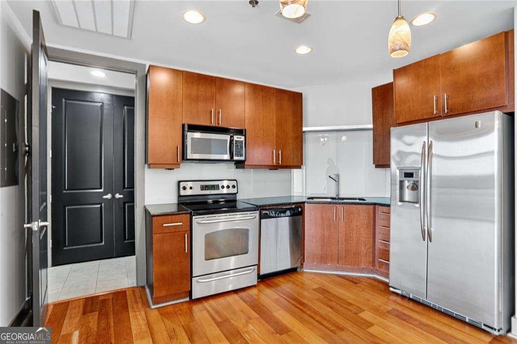 4561 Olde Perimeter Way Atlanta - 5