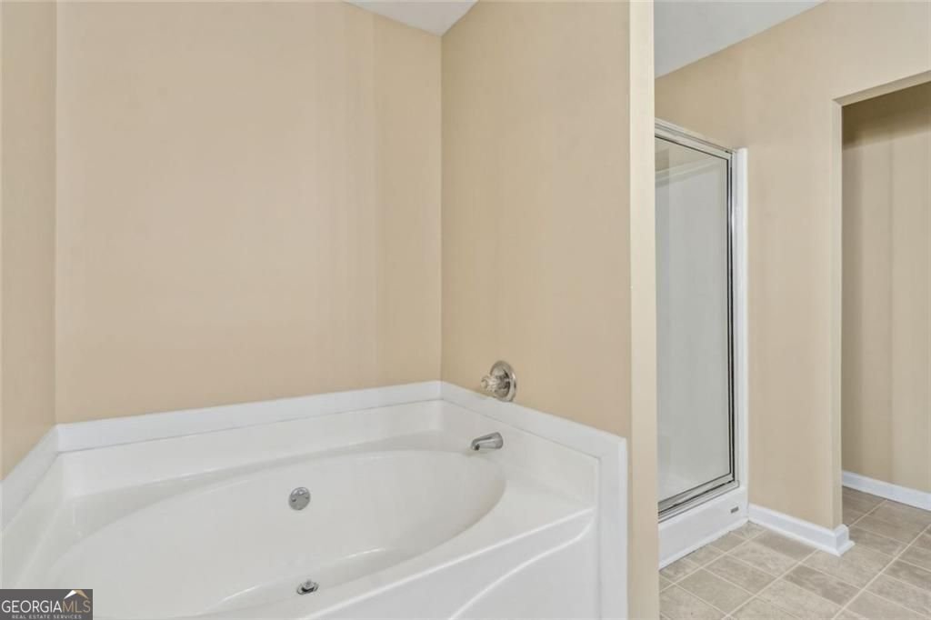 1831 Waterside Drive Kennesaw - 1