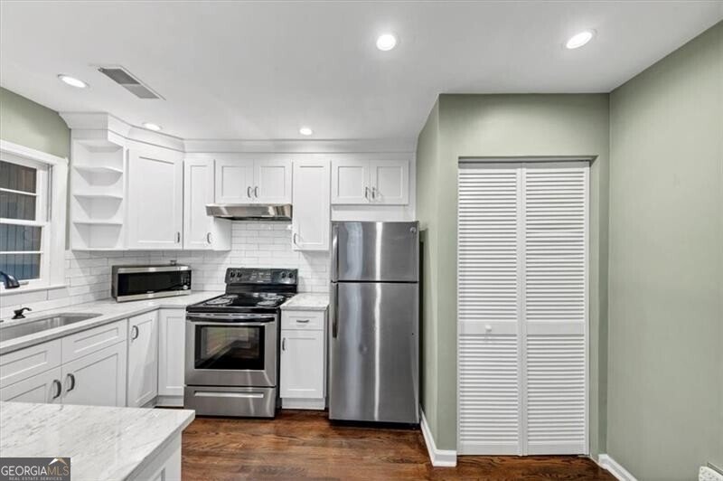144 Woodmere Square Atlanta - 2