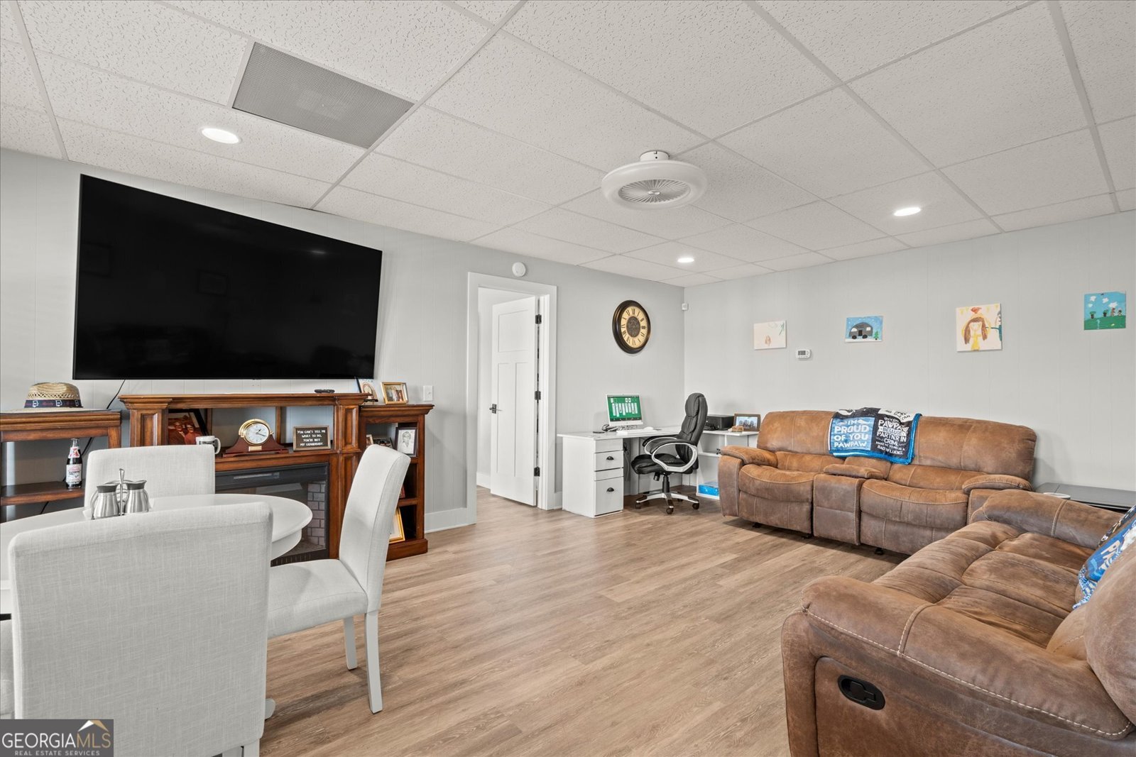 1127 Lakeshore Court Villa Rica - 44