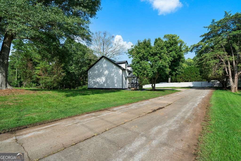 6488 Nebo Road Hiram - 1