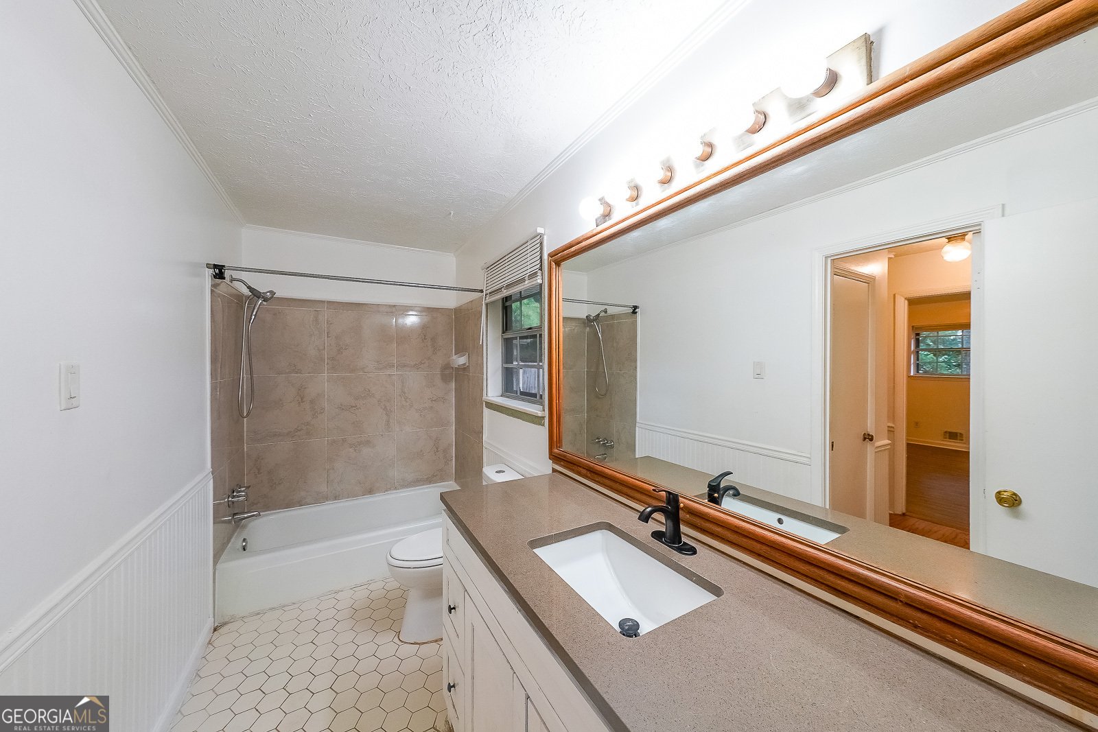 310 West Avenue Jonesboro - 12