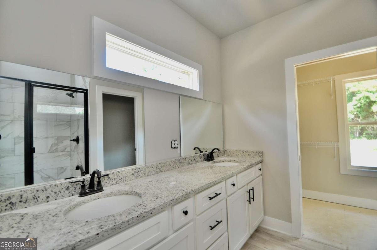 1192 Sunset Cove Tignall - 1