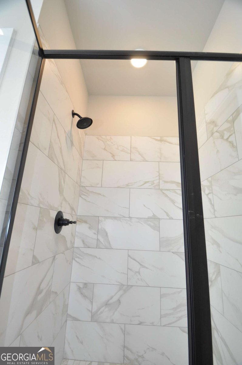 1192 Sunset Cove Tignall - 3
