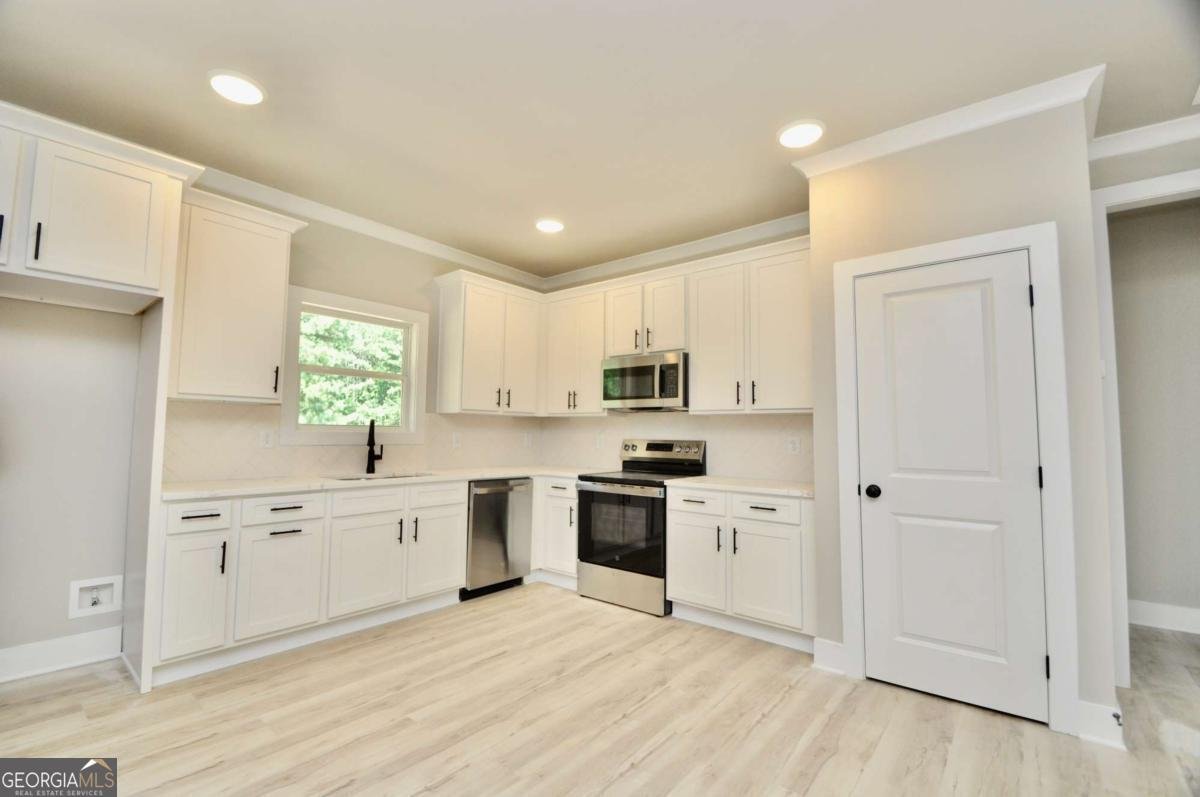 1192 Sunset Cove Tignall - 8