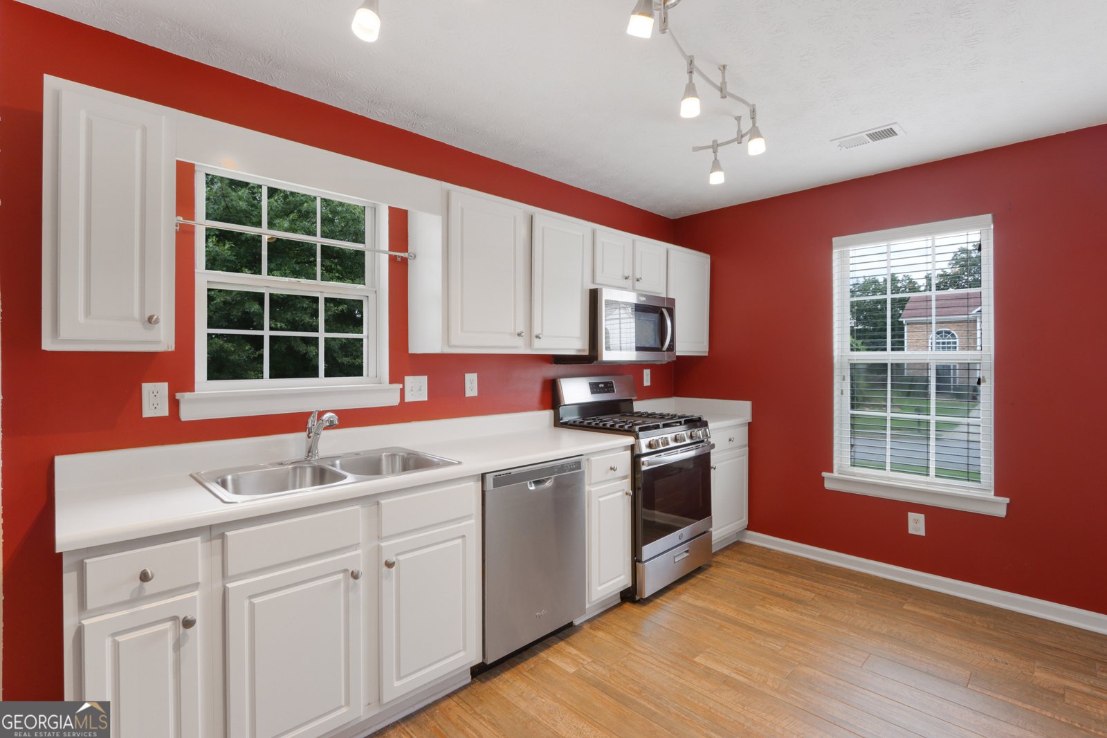 3998 Brushy Ridge Way Suwanee - 32