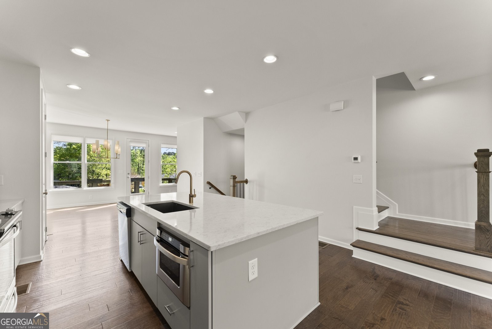 763 Hamilton Circle Atlanta - 9