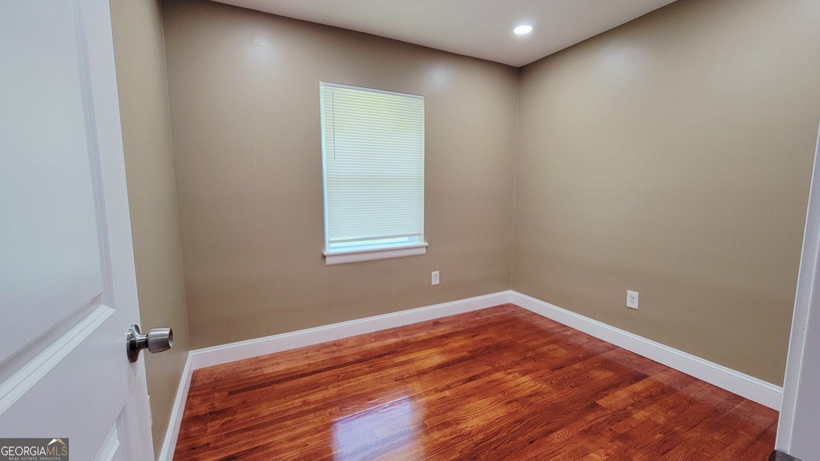 4491 Glade Road Forest Park - 21