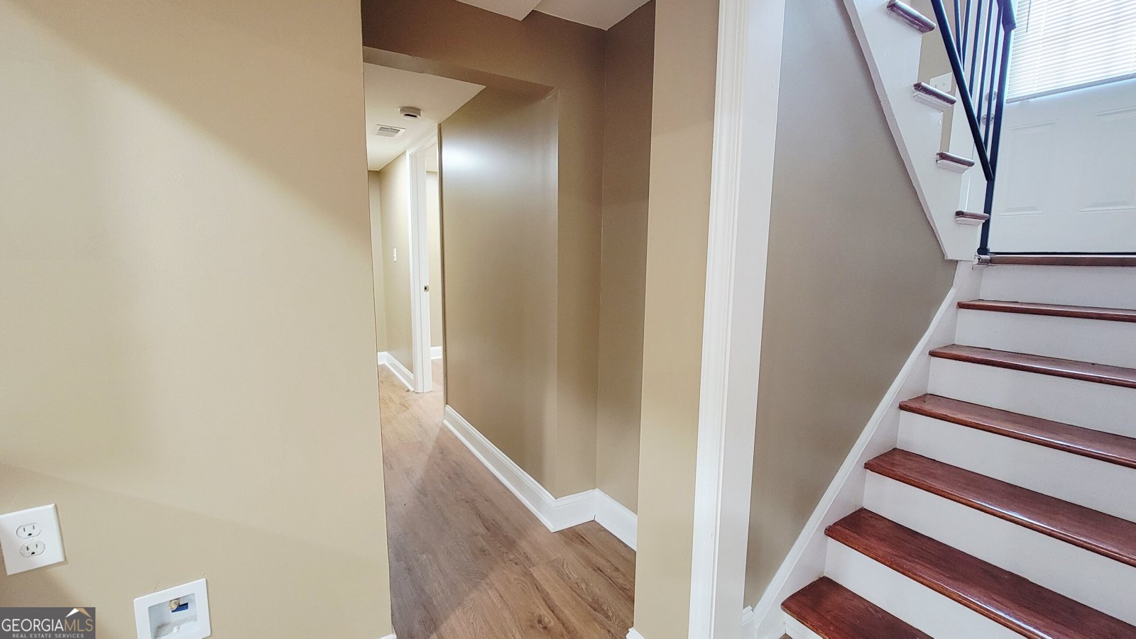 4491 Glade Road Forest Park - 3