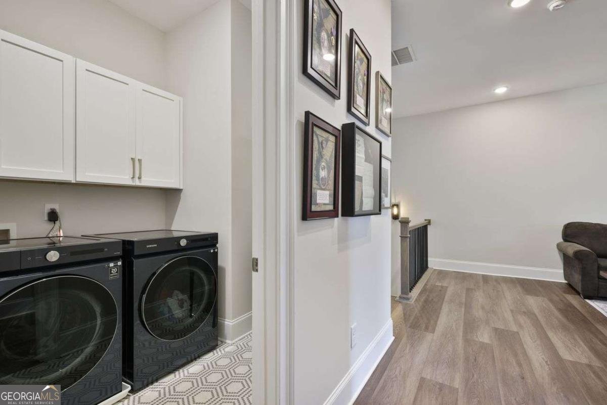 690 Stickley Oak Way Woodstock - 26