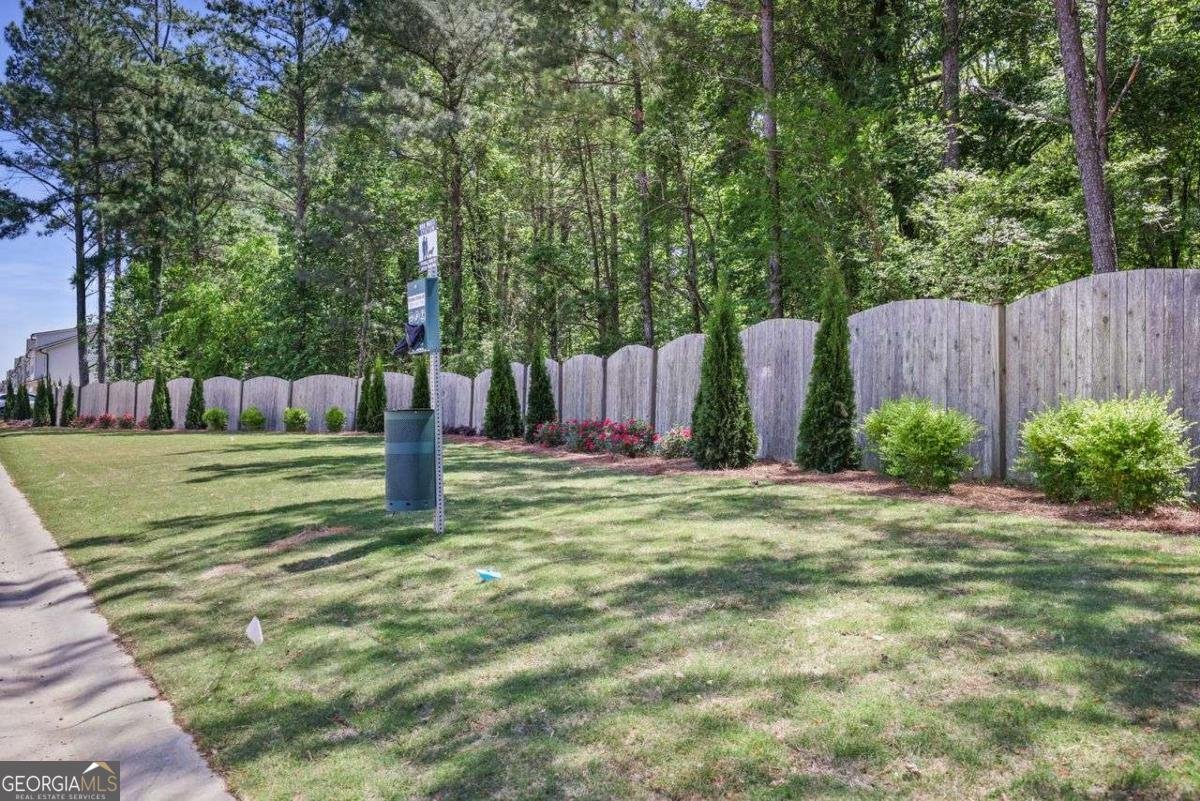 690 Stickley Oak Way Woodstock - 40