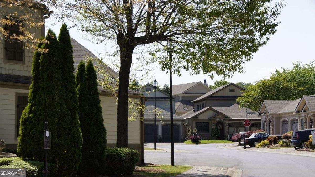 690 Stickley Oak Way Woodstock - 41