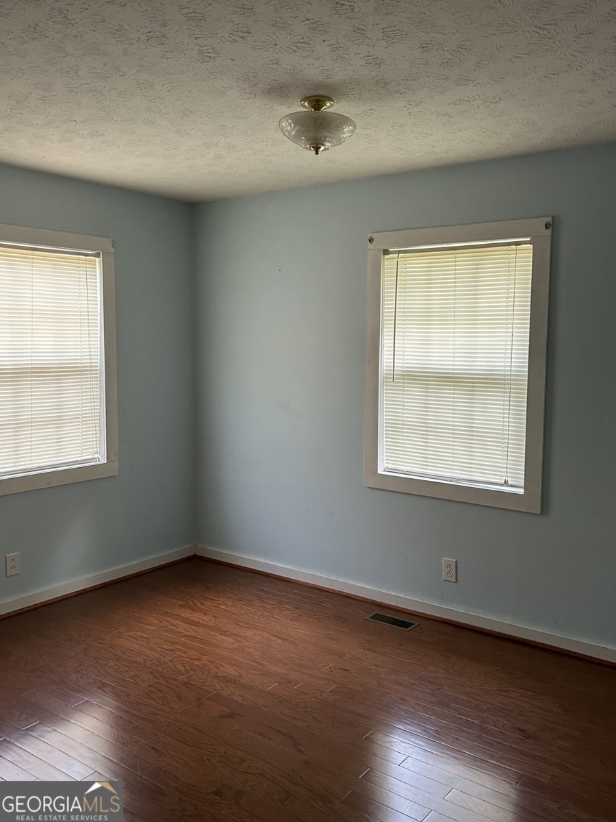 832 Pointe South Drive Lineville - 16