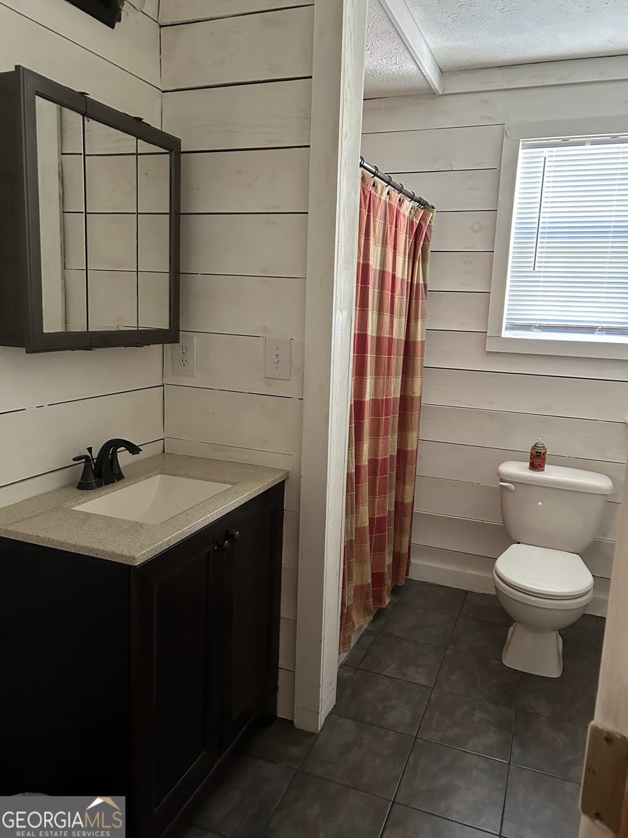 832 Pointe South Drive Lineville - 17