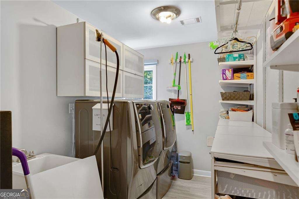 2660 Spalding Drive Atlanta - 24