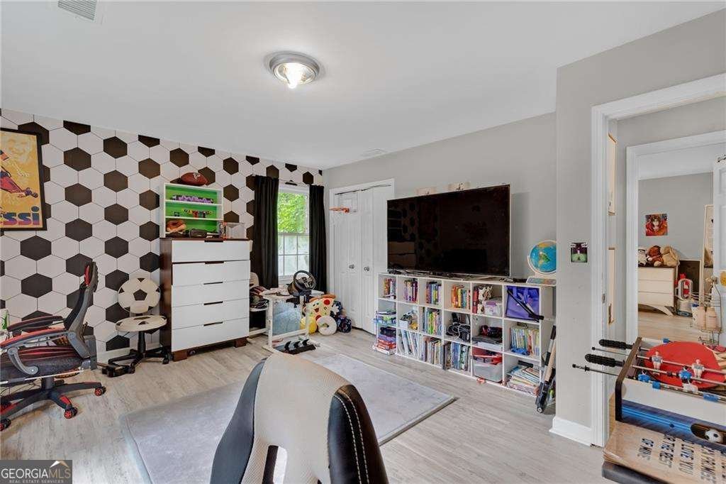 2660 Spalding Drive Atlanta - 25