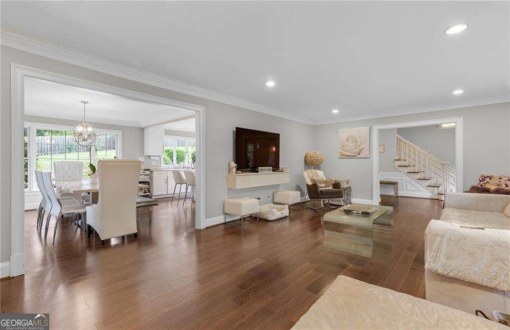 2660 Spalding Drive Atlanta - 8
