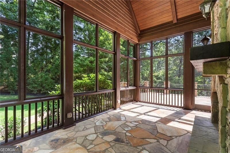 989 Middle Fork Trail Suwanee - 31