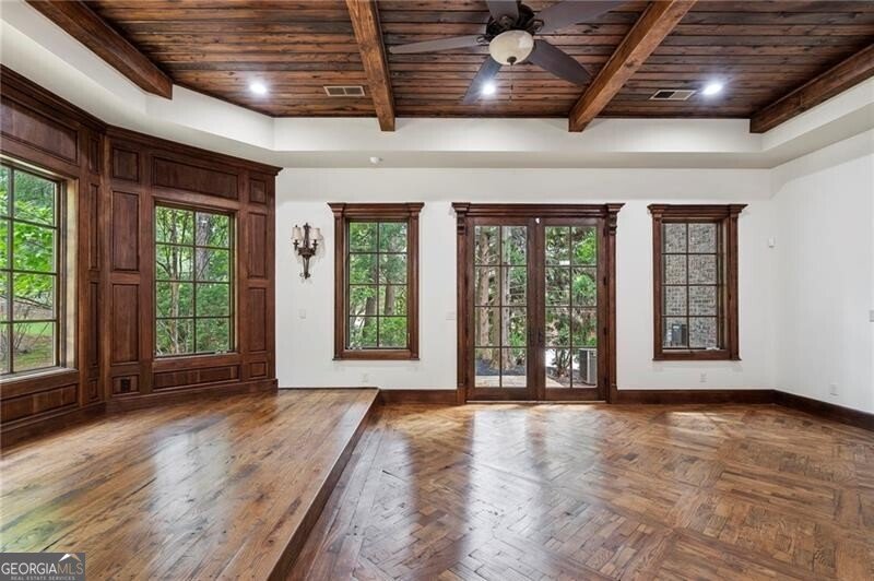 989 Middle Fork Trail Suwanee - 39