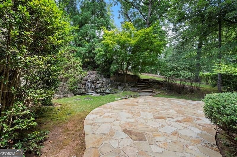 989 Middle Fork Trail Suwanee - 61