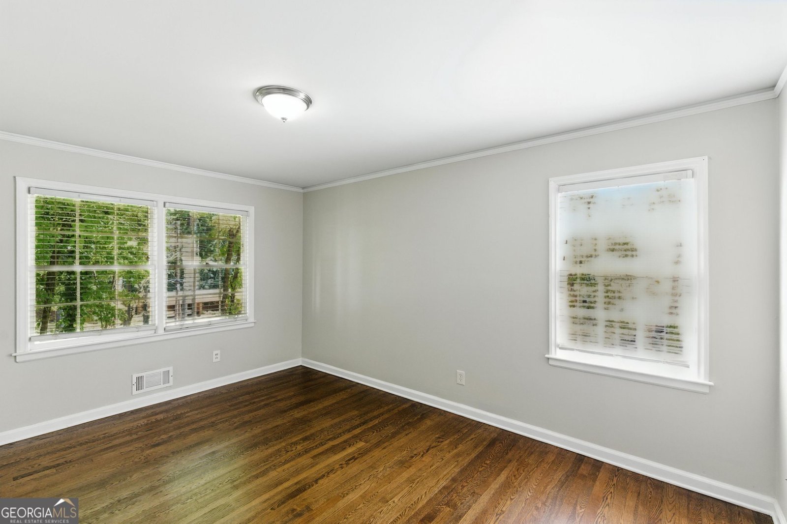 2511 Meadow Lark Drive East Point - 15