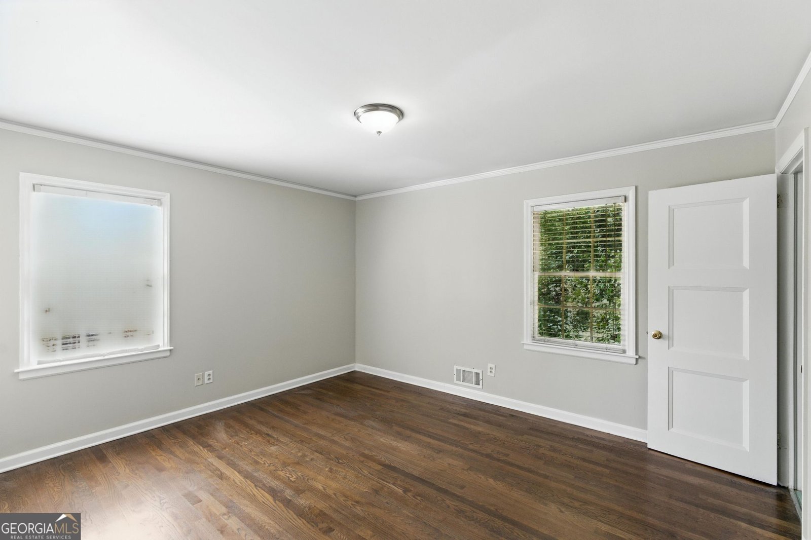2511 Meadow Lark Drive East Point - 16