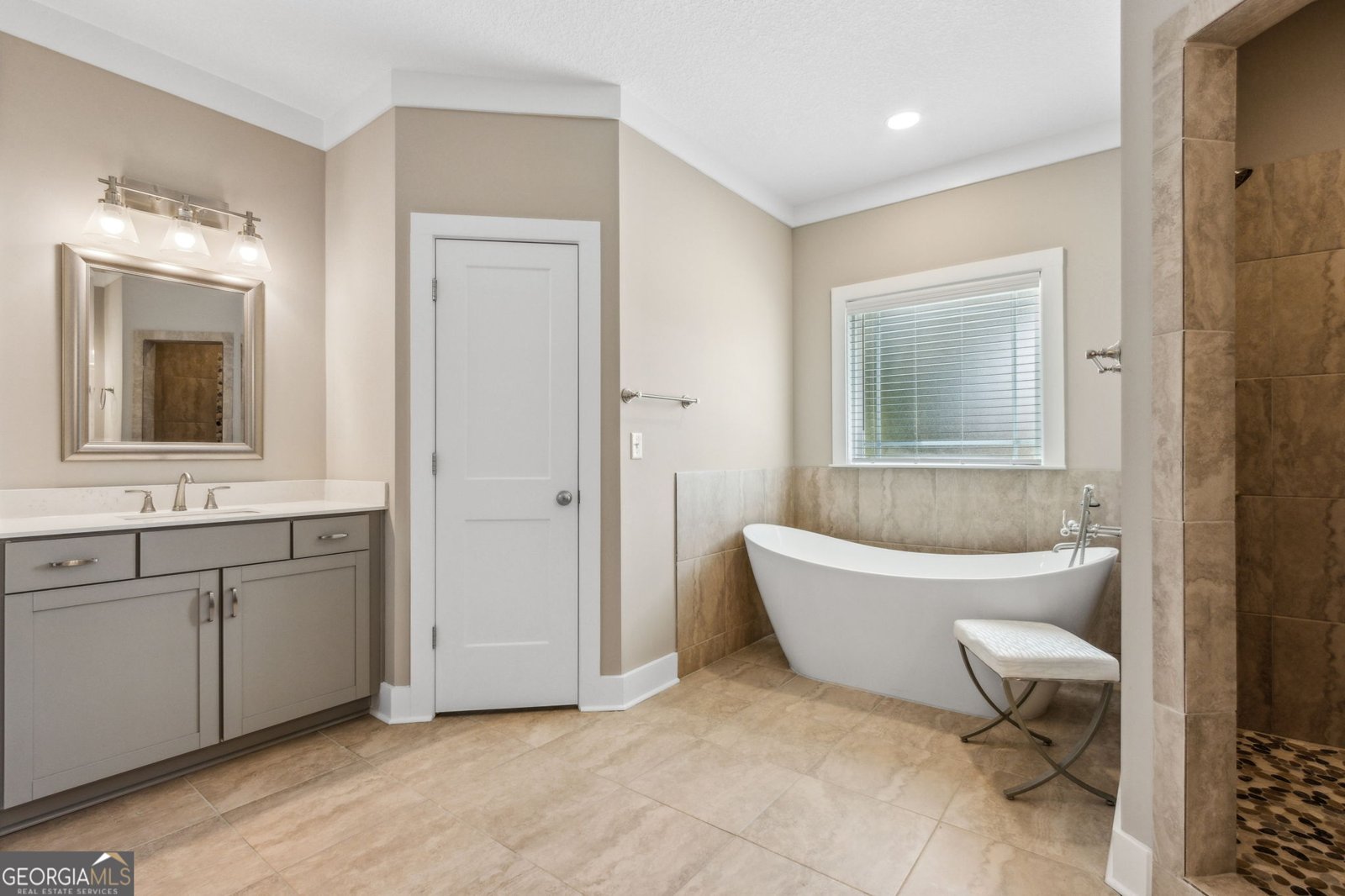 106 MAYBIRD Drive Kingsland - 24