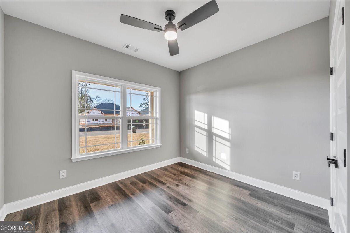 202 Eric Court Byron - Photo 34