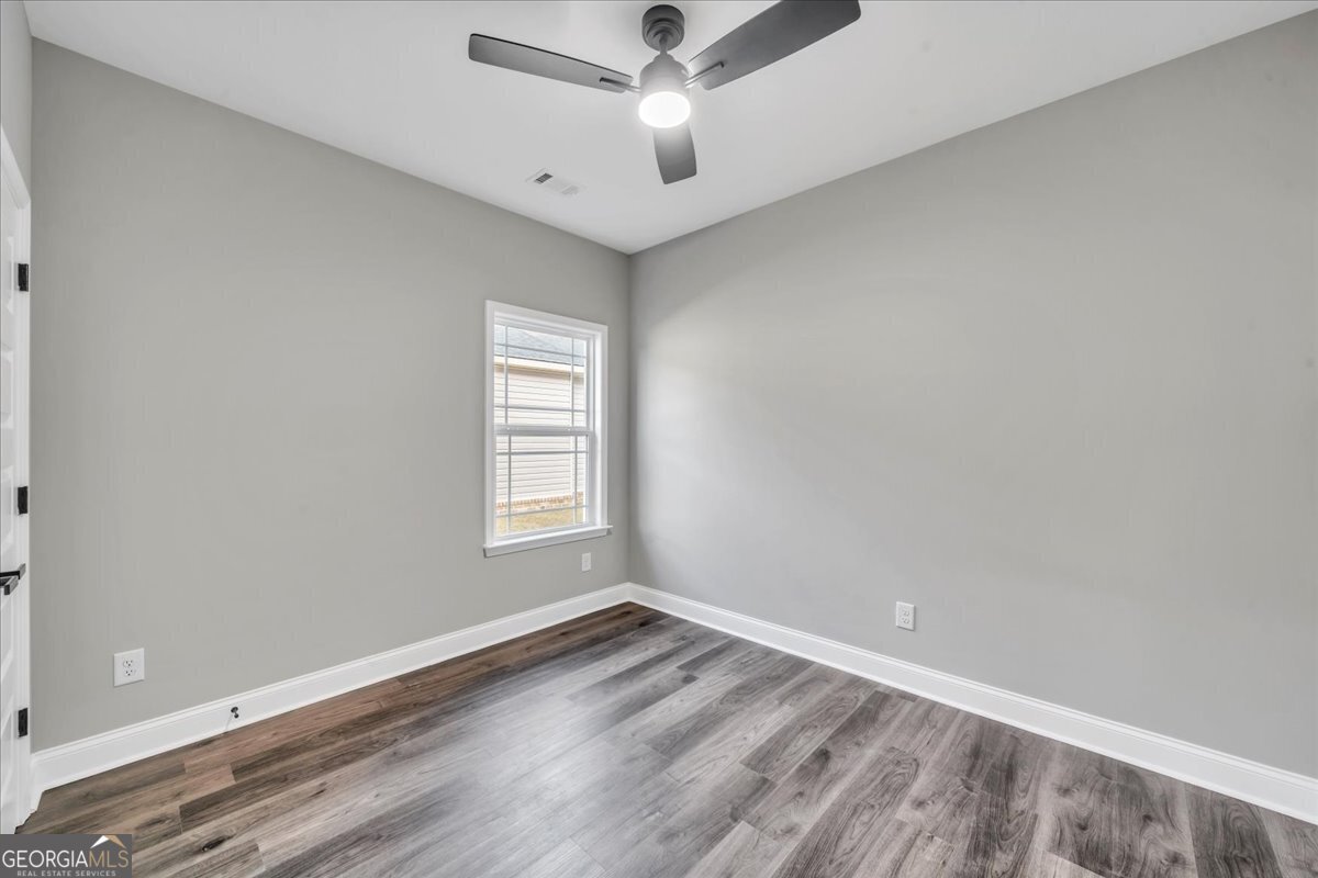 202 Eric Court Byron - Photo 37