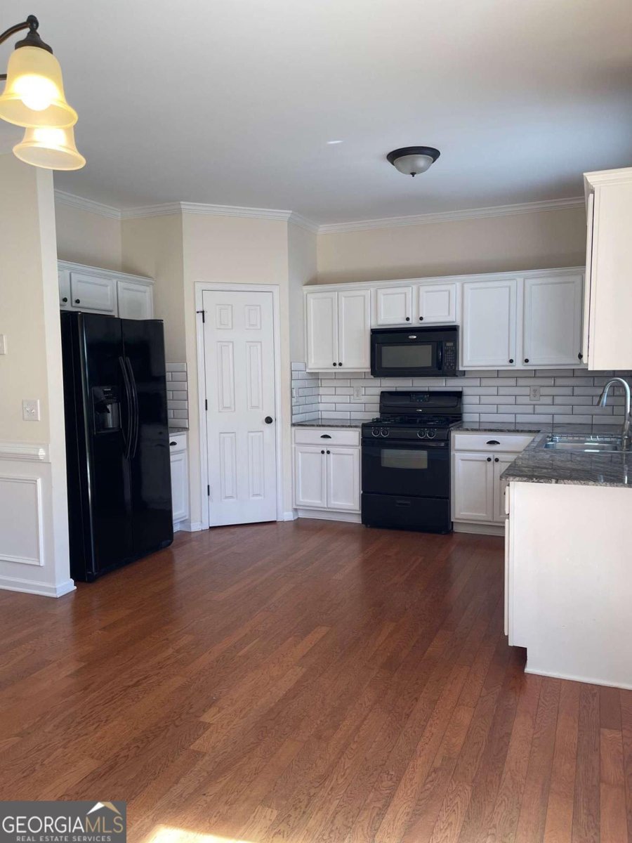5075 Sherwood Way Cumming - 11