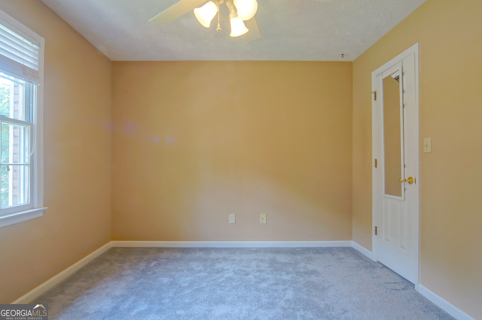 641 Rosa Drive Lawrenceville - 32