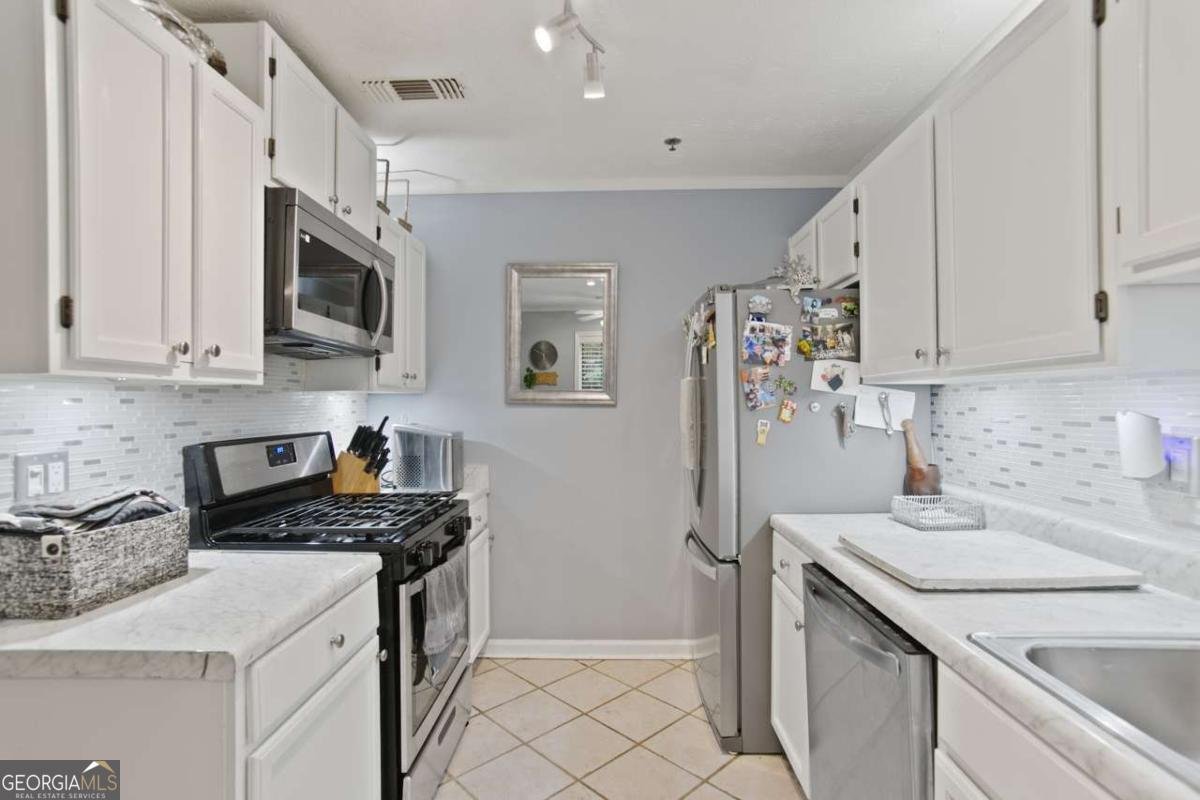 4509 Vinings Central Trace Atlanta - 18