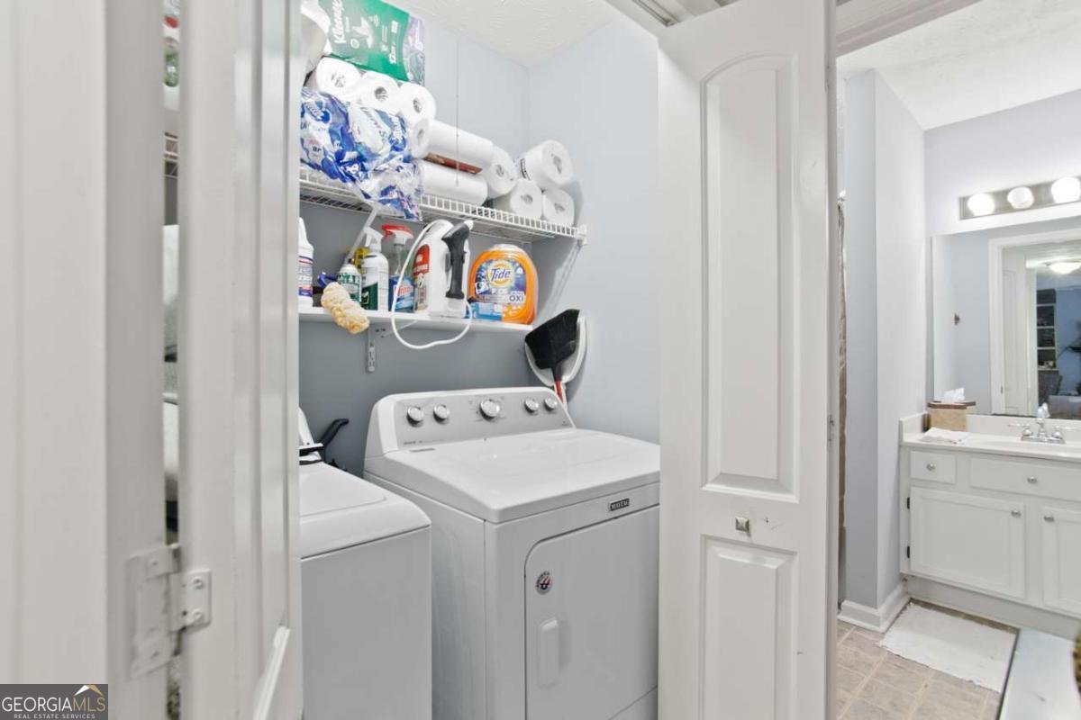 4509 Vinings Central Trace Atlanta - 31
