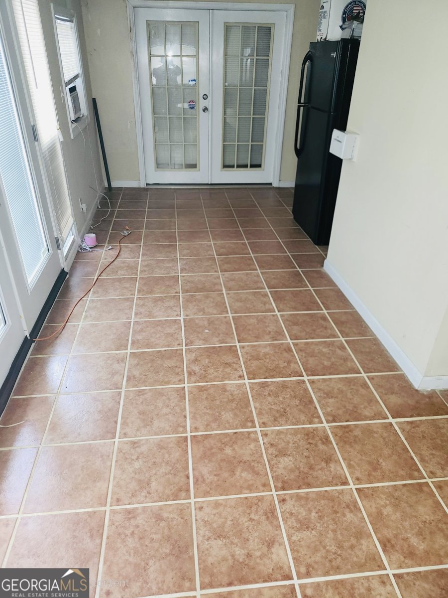 837 Forest Path Stone Mountain - 13