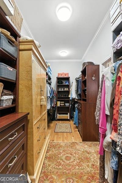 200 WATERFORD FALLS Drive Canton - 33