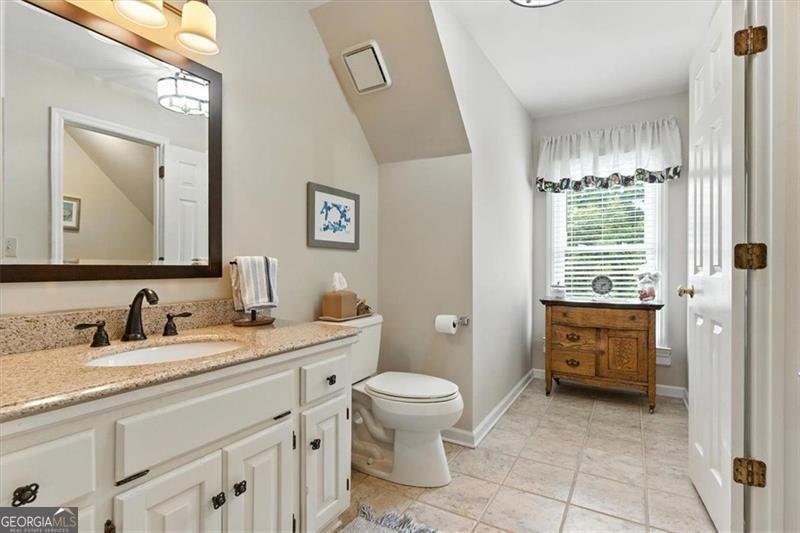 200 WATERFORD FALLS Drive Canton - 45