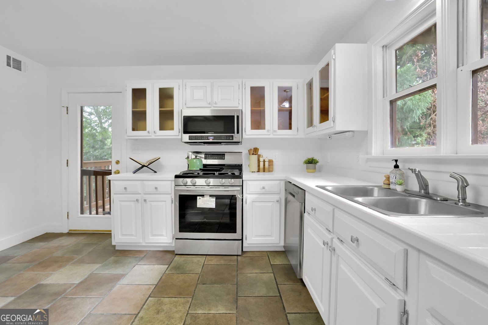 361 Brooks Avenue Atlanta - 14