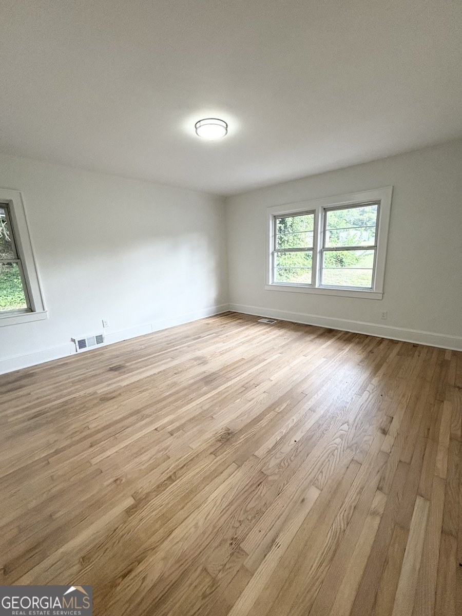 605 West Girard Avenue Cedartown - 16