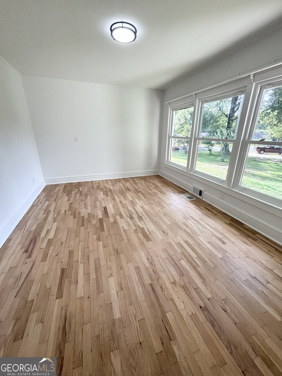 605 West Girard Avenue Cedartown - 17