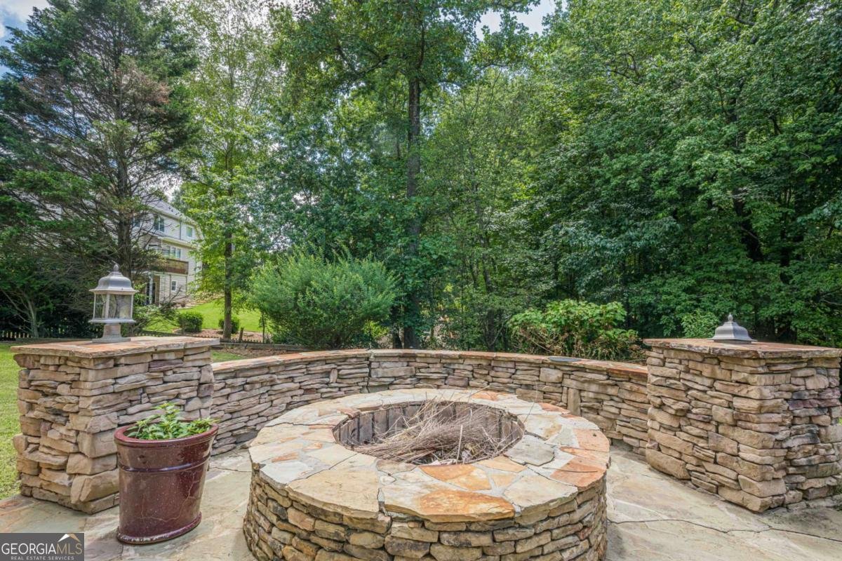 3015 PRINCETON Trace Cumming - 40