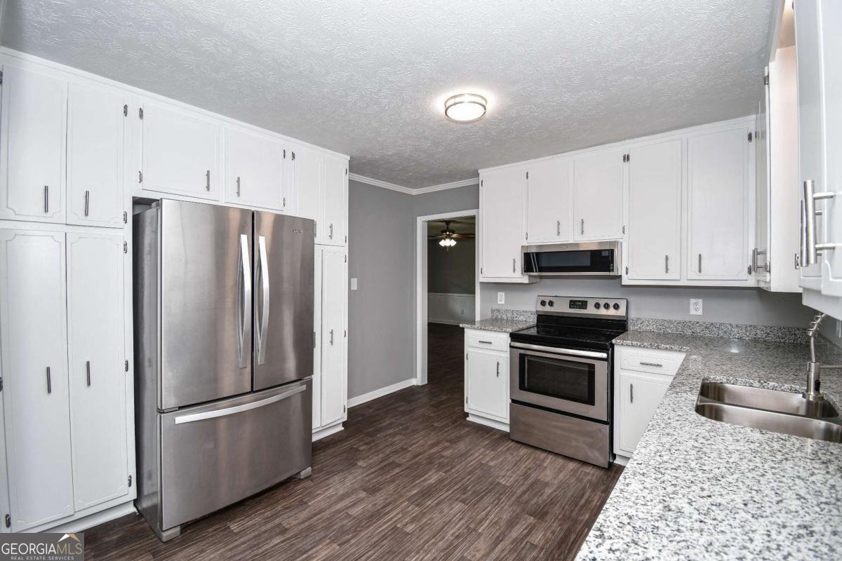 1725 Norton Estates Drive Snellville - 2