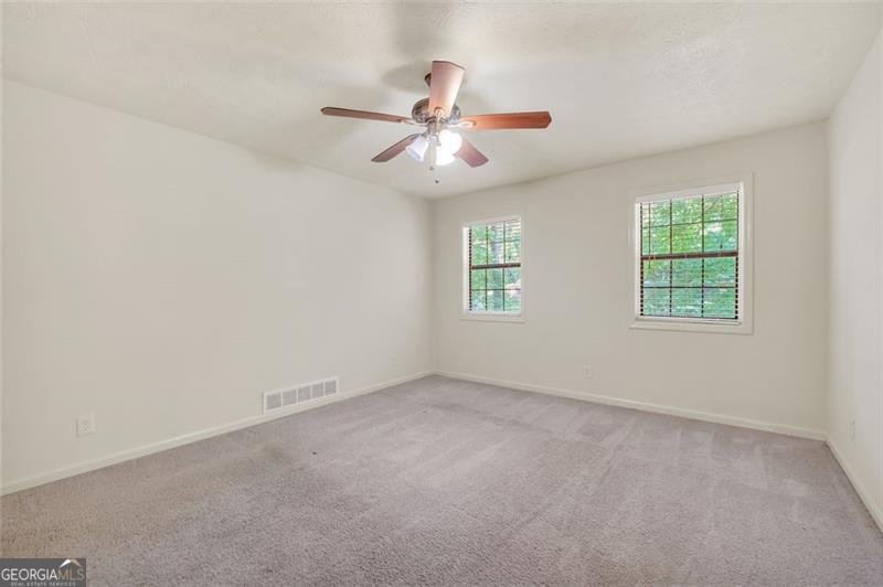 50 OAK LEAF Drive Stockbridge - 23